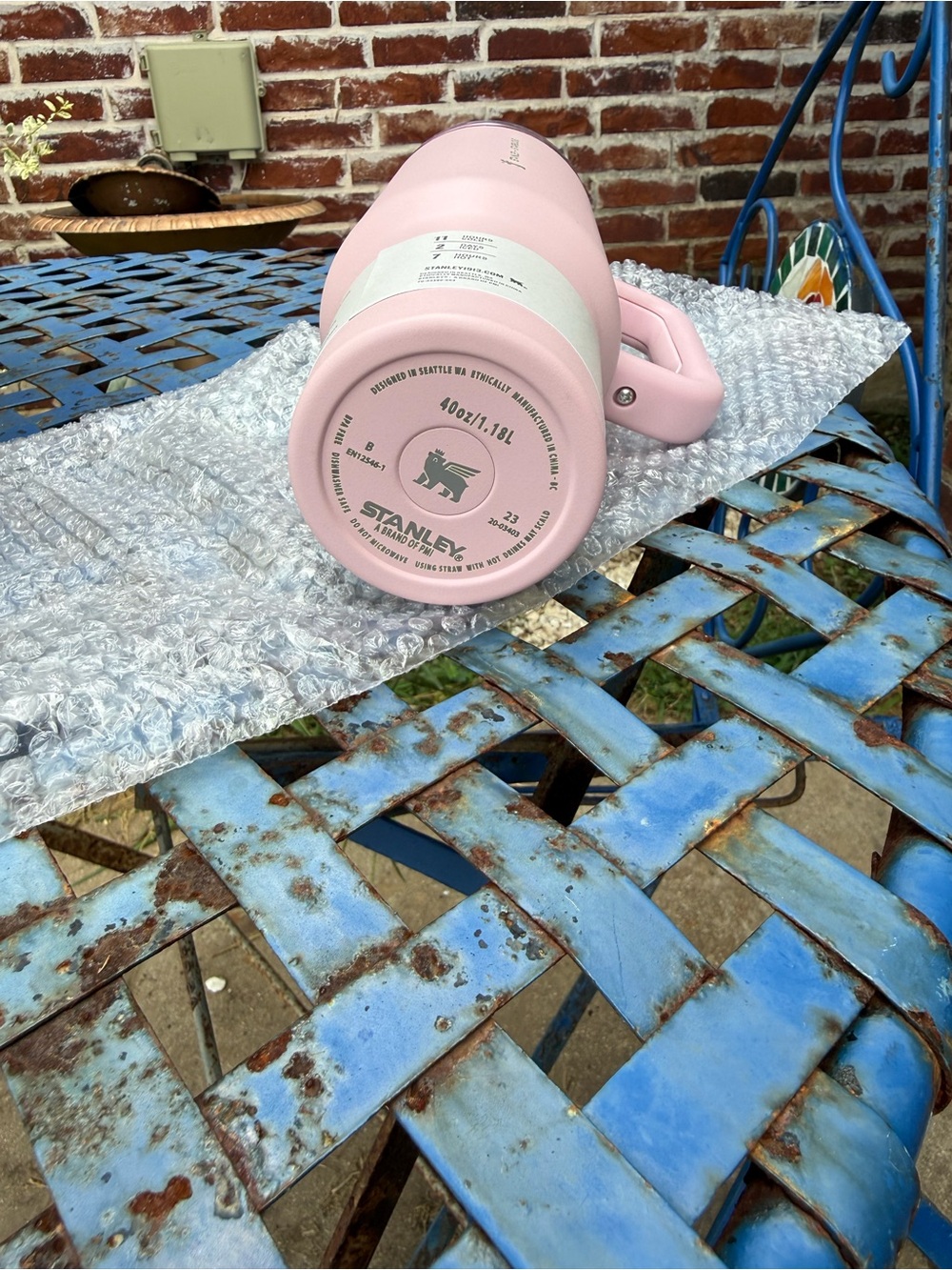 Stanley 40oz + Starbucks Edition Pink Travel Mug with Handle - Picture 2 of 2